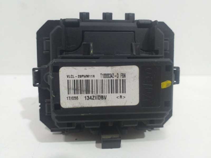 Recambio de resistencia calefaccion para peugeot 208 allure referencia OEM IAM T100034Z 134Z 29PWM11N