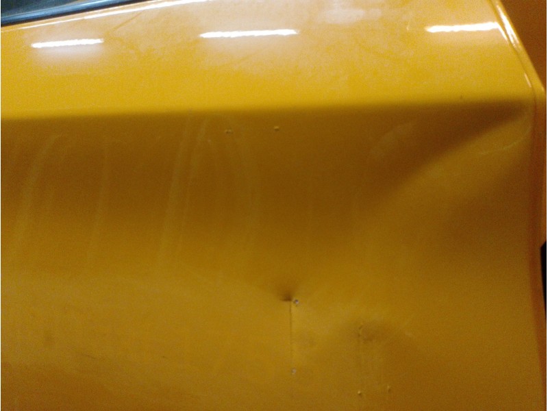 Recambio de puerta trasera derecha para toyota prius (nhw30) plug-in hybrid advance referencia OEM IAM 6700347080 AMARIILO 