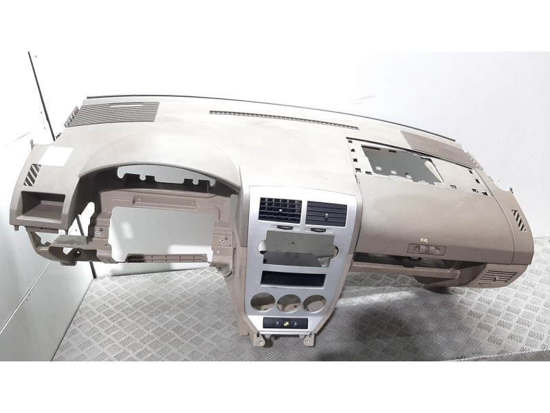 Recambio de salpicadero para dodge caliber s referencia OEM IAM   