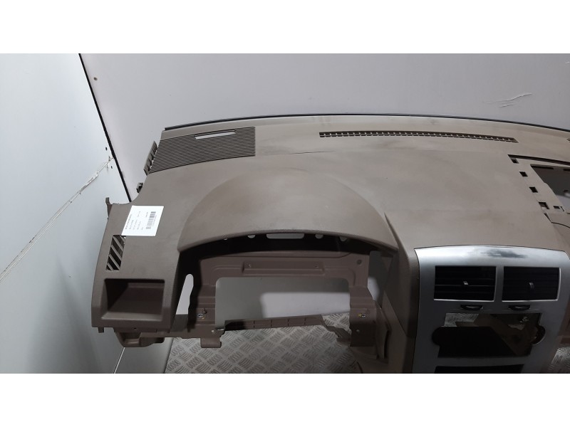 Recambio de salpicadero para dodge caliber s referencia OEM IAM   