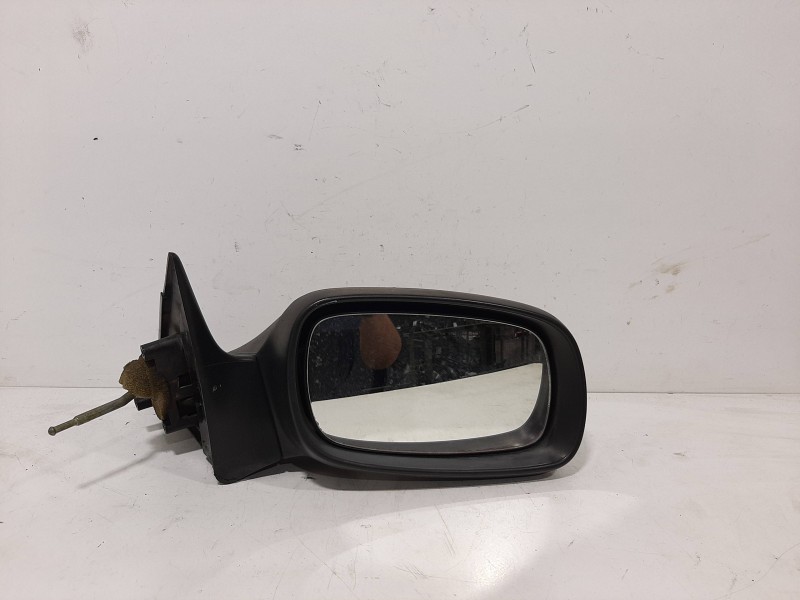 Recambio de retrovisor derecho para opel astra f berlina básico referencia OEM IAM 90520152 MANUAL NEGRO