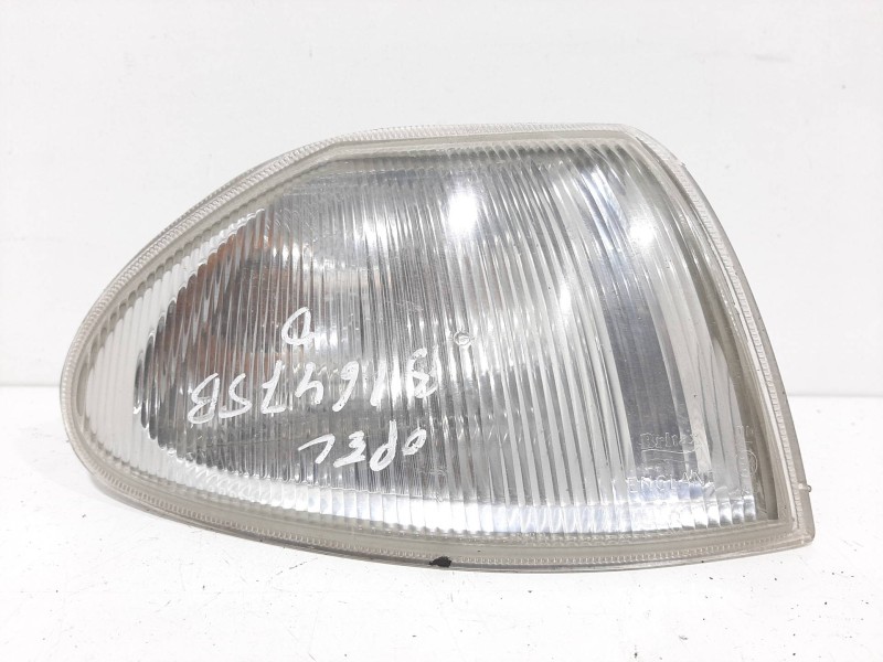 Recambio de piloto delantero derecho para opel astra f berlina básico referencia OEM IAM 90510959  