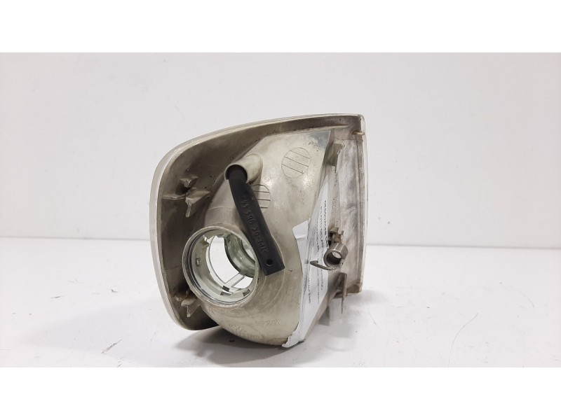 Recambio de piloto delantero izquierdo para volkswagen polo berlina (6n2) trendline referencia OEM IAM 6N0953041N  