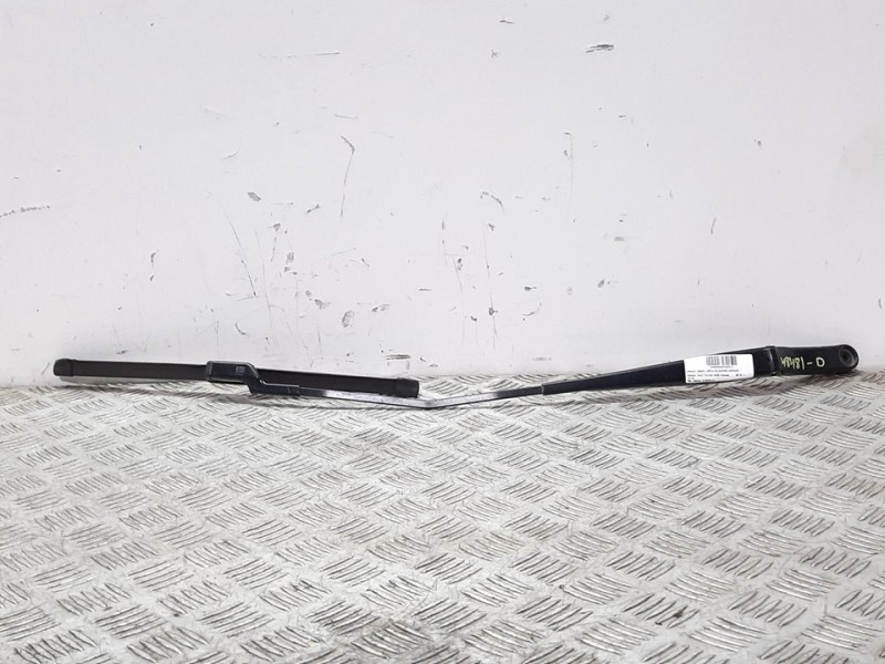 Recambio de brazo limpia delantero derecho para seat toledo (kg3) connect referencia OEM IAM 5JB955410  