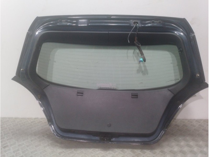 Recambio de porton trasero para opel astra h ber. edition referencia OEM IAM  GRIS 