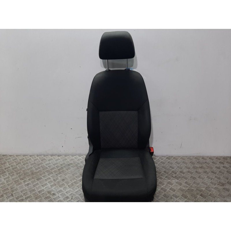 Recambio de asiento delantero derecho para seat toledo (kg3) connect referencia OEM IAM 6RA881106F  