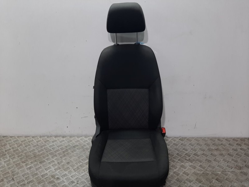 Recambio de asiento delantero derecho para seat toledo (kg3) connect referencia OEM IAM 6RA881106F  
