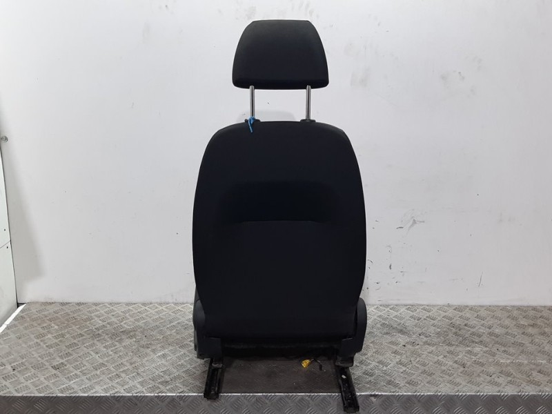 Recambio de asiento delantero izquierdo para seat toledo (kg3) connect referencia OEM IAM 6RA88105D NEGRO 