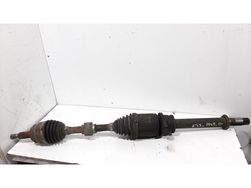 Recambio de transmision delantera derecha para dodge caliber s referencia OEM IAM 05105660AG  