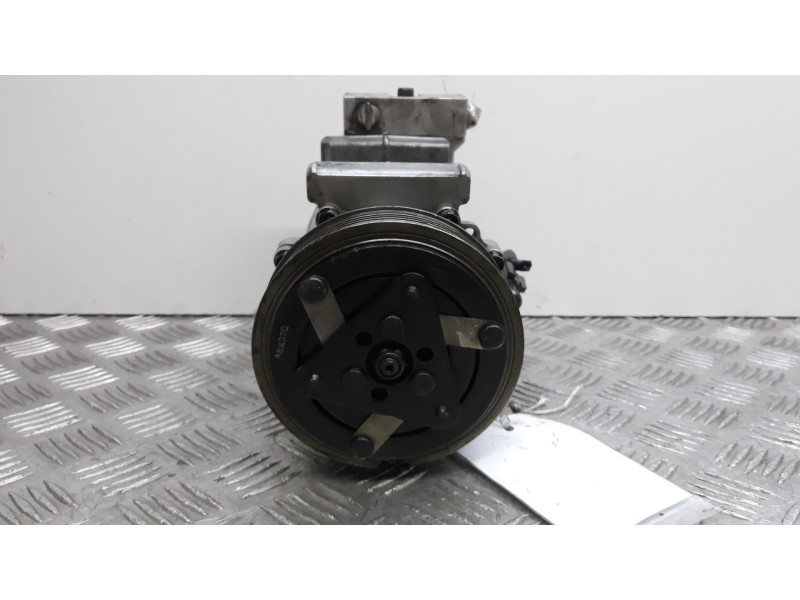 Recambio de compresor aire acondicionado para ford fiesta (cbk) ambiente referencia OEM IAM 2S6119D629AE  