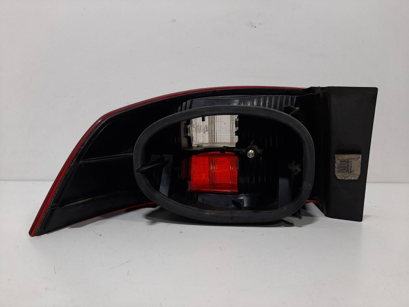 Recambio de piloto trasero derecho para renault laguna ii (bg0) authentique referencia OEM IAM 8200002474  