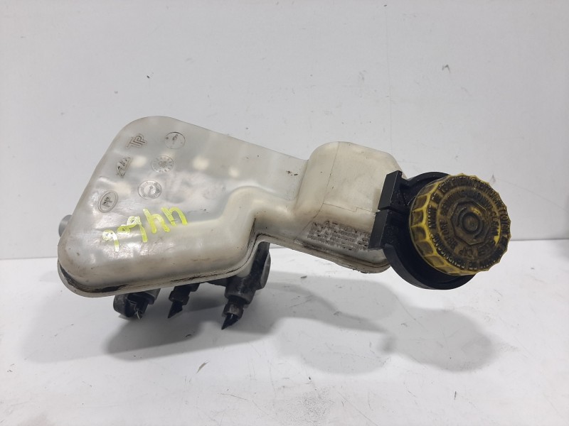 Recambio de bomba freno para dodge caliber s referencia OEM IAM 05175093AA  