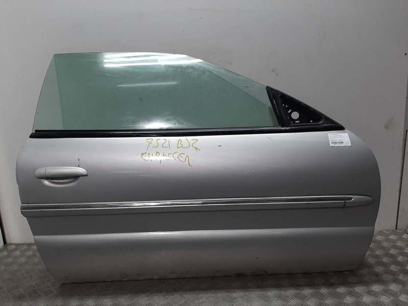 Recambio de puerta delantera derecha para chrysler sebring berlina (jr41) 2.7 lx referencia OEM IAM 04814500AN PLATA 