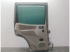 Recambio de puerta trasera izquierda para nissan terrano/terrano.ii (r20) aventura referencia OEM IAM 821011F130   2