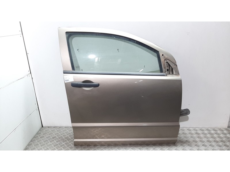 Recambio de puerta delantera derecha para dodge caliber s referencia OEM IAM 05074154AI ORO 