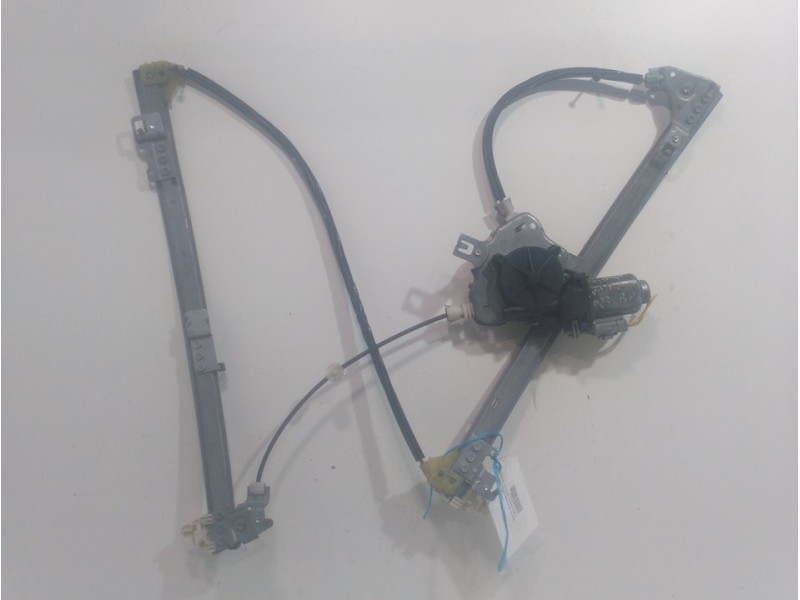 Recambio de elevalunas delantero derecho para citroën xsara berlina 1.6i 16v sx referencia OEM IAM 9222L1  