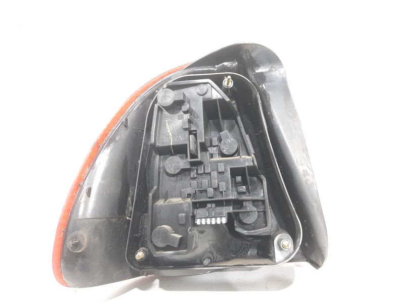 Recambio de piloto trasero derecho para mg serie 45 (rt) classic (4-ptas.) referencia OEM IAM   