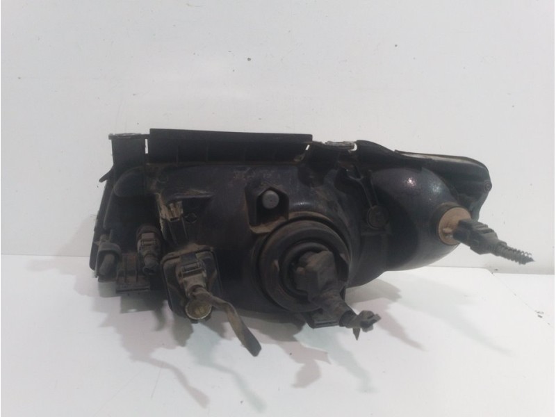 Recambio de faro derecho para hyundai matrix (fc) 1.5 crdi gls referencia OEM IAM 9210417030  