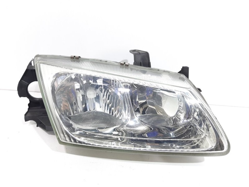 Recambio de faro derecho para nissan almera (n16/e) comfort referencia OEM IAM   
