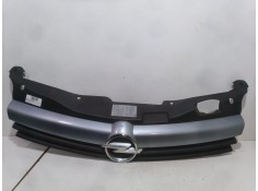 Recambio de rejilla delantera para opel astra h berlina cosmo referencia OEM IAM 13241967 COLOR GRIS 
