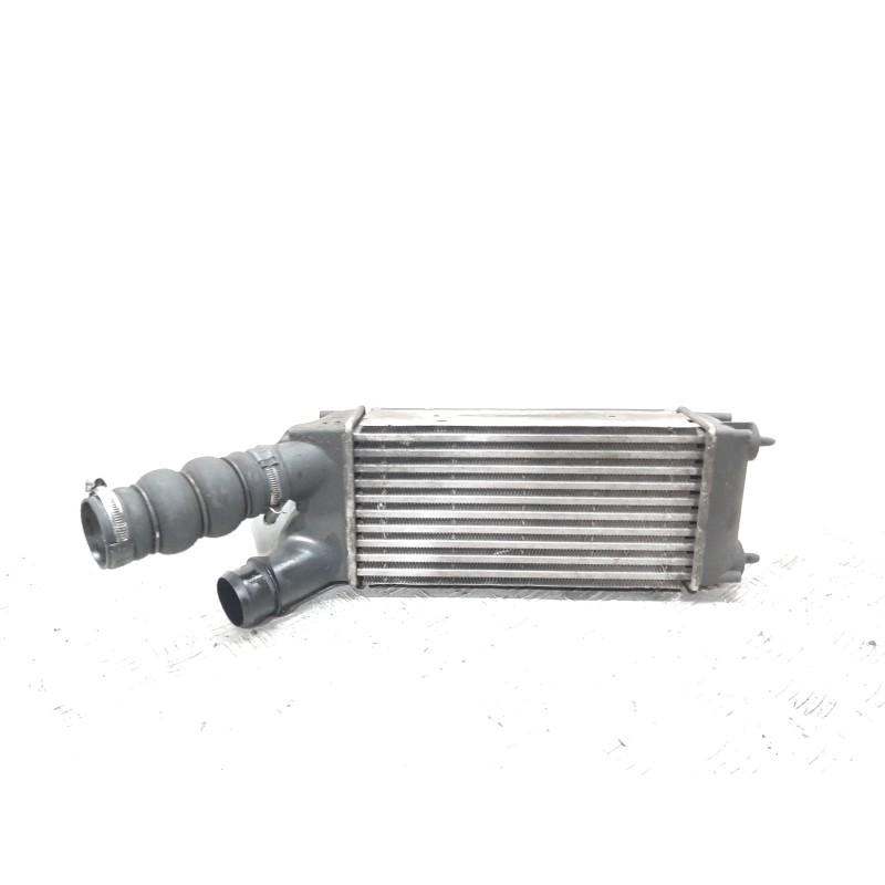 Recambio de intercooler para peugeot partner kombi confort referencia OEM IAM 0384L9  