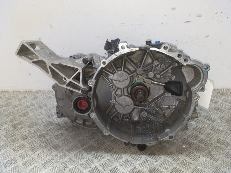 Recambio de caja cambios para volvo s60 berlina 2.4 d referencia OEM IAM P9482300 M56L2 