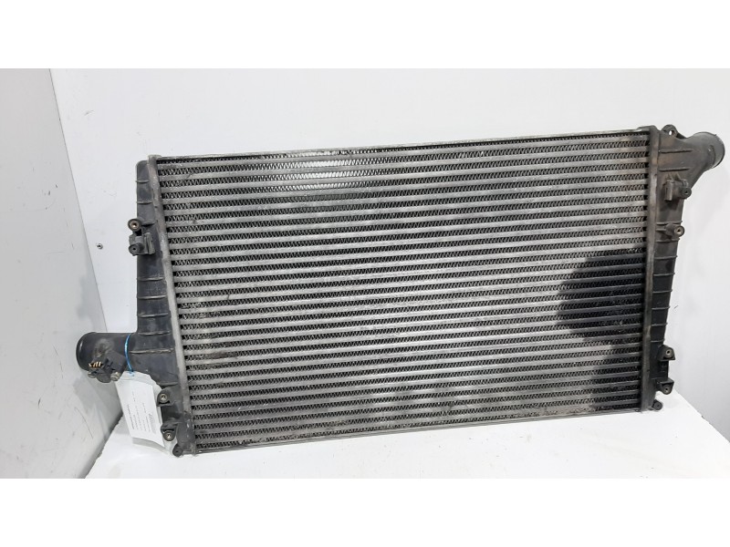 Recambio de intercooler para audi a6 berlina (4b2) 2.5 tdi referencia OEM IAM 4B0145805A  