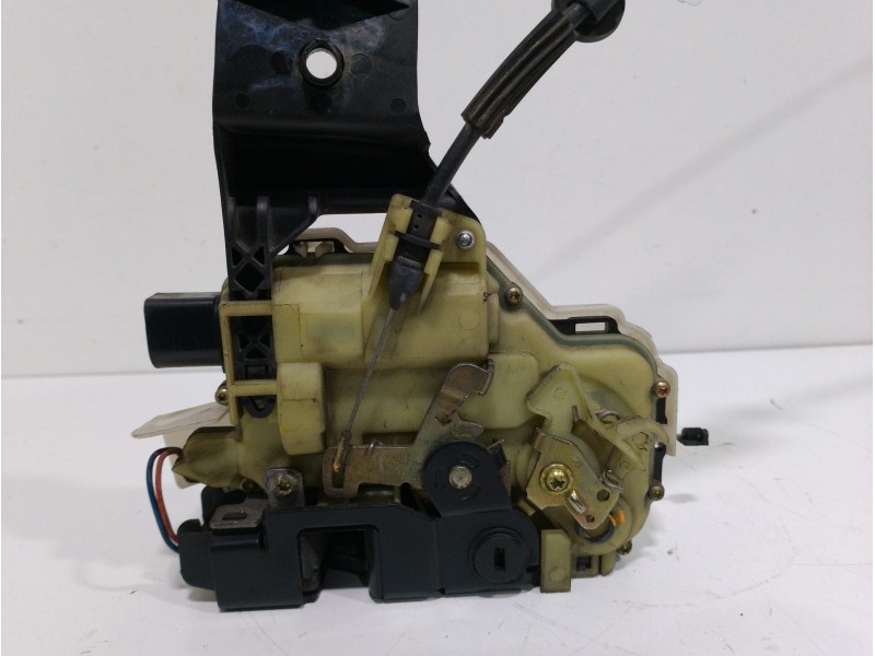 Recambio de cerradura puerta trasera derecha para volkswagen passat berlina (3b3) edition referencia OEM IAM  6 PINES 