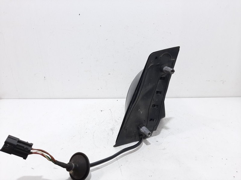 Recambio de retrovisor derecho para opel zafira a elegance referencia OEM IAM 023655  