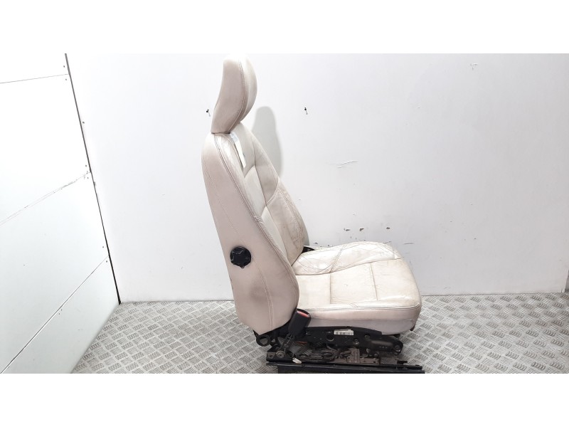 Recambio de asiento delantero izquierdo para volvo v50 familiar 1.8 kinetic referencia OEM IAM  BEIG 