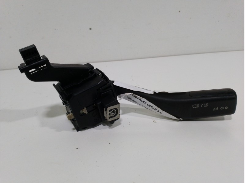 Recambio de mando intermitentes para seat leon (1p1) reference referencia OEM IAM 1K0953513   Recambio de mando intermitentes para seat leon (1p1) reference referencia OEM IAM 1K0953513