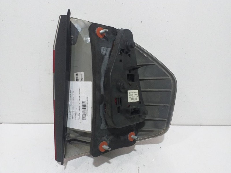 Recambio de piloto trasero izquierdo para bmw x3 (e83) 3.0d referencia OEM IAM 63213418439  