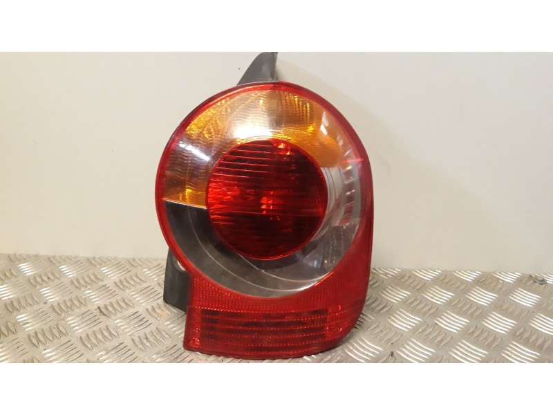 Recambio de piloto trasero derecho para renault modus confort dynamique referencia OEM IAM 8200538785  