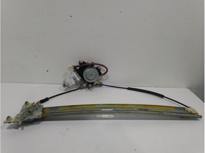 Recambio de elevalunas delantero derecho para mazda premacy (cp) td exclusive (74kw) referencia OEM IAM  2 PINES 