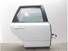Recambio de puerta trasera derecha para volvo v50 familiar 2.0 d momentum referencia OEM IAM  BLANCO
