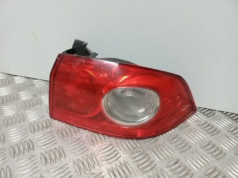 Recambio de piloto trasero derecho para renault laguna ii (bg0) confort dynamique referencia OEM IAM 8200262668   Recambio de piloto trasero derecho para renault laguna ii (bg0) confort dynamique referencia OEM IAM 8200262668