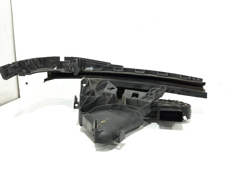 Recambio de cerradura puerta delantera izquierda para volvo v50 familiar 2.0 d momentum referencia OEM IAM   