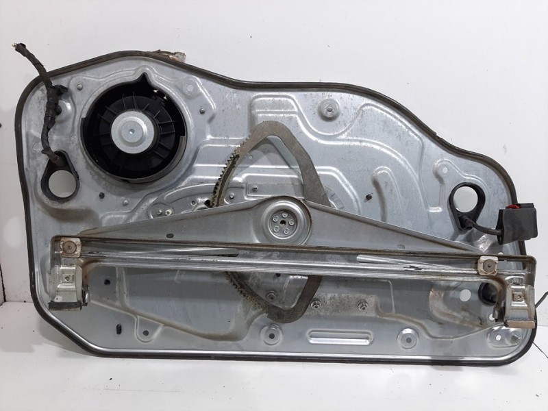 Recambio de elevalunas delantero derecho para volvo v50 familiar 2.0 d momentum referencia OEM IAM 8679081  