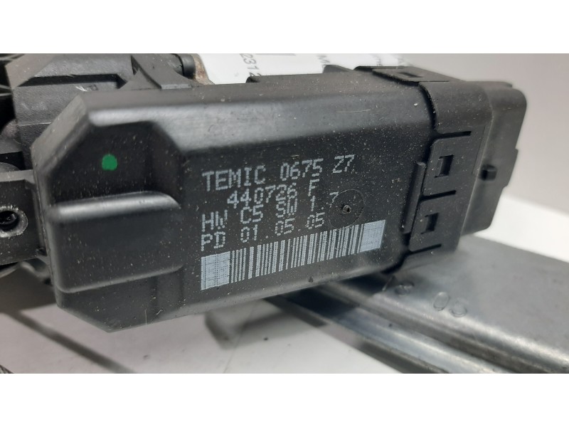 Recambio de elevalunas delantero derecho para renault scenic ii authentique referencia OEM IAM 8200646840 CONFORT 