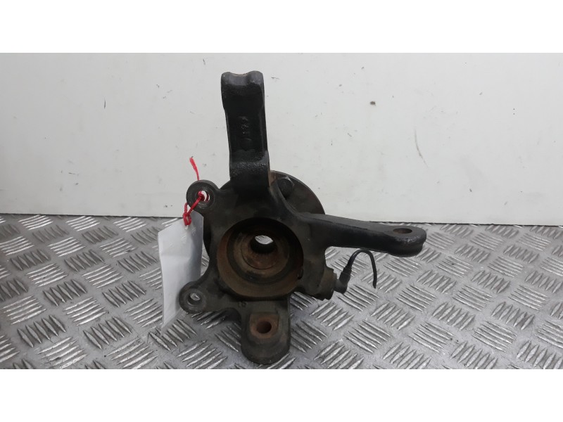 Recambio de mangueta delantera derecha para nissan almera (n16/e) acenta referencia OEM IAM    Recambio de mangueta delantera derecha para nissan almera (n16/e) acenta referencia OEM IAM