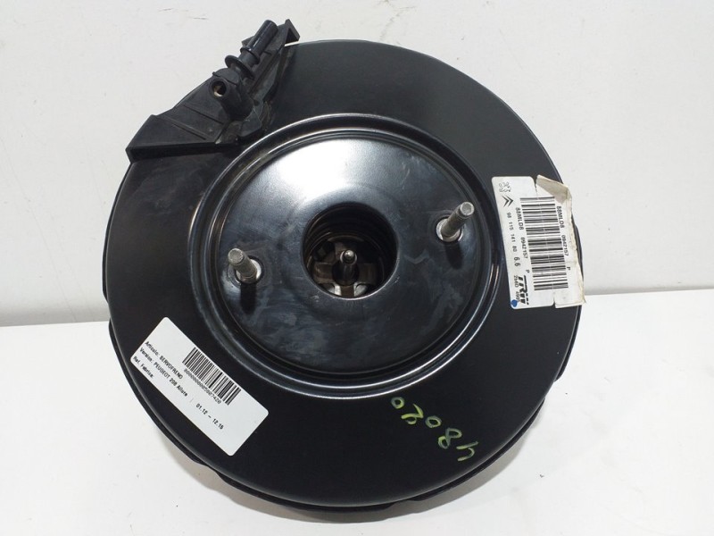 Recambio de servofreno para peugeot 208 allure referencia OEM IAM 1609895680 9811514180 88MLD8