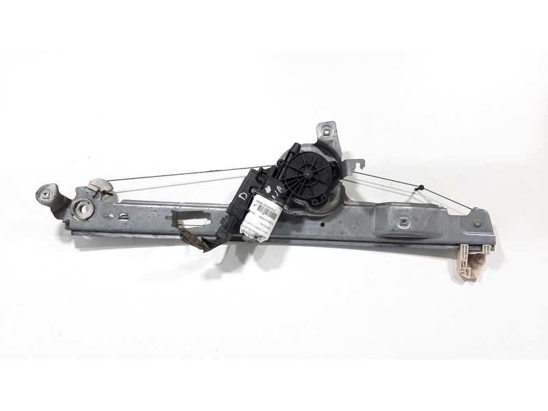 Recambio de elevalunas delantero derecho para renault scenic ii confort dynamique referencia OEM IAM 8201010925  