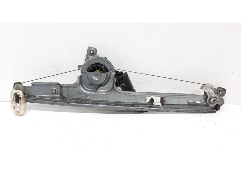 Recambio de elevalunas delantero derecho para renault scenic ii confort dynamique referencia OEM IAM 8201010925  