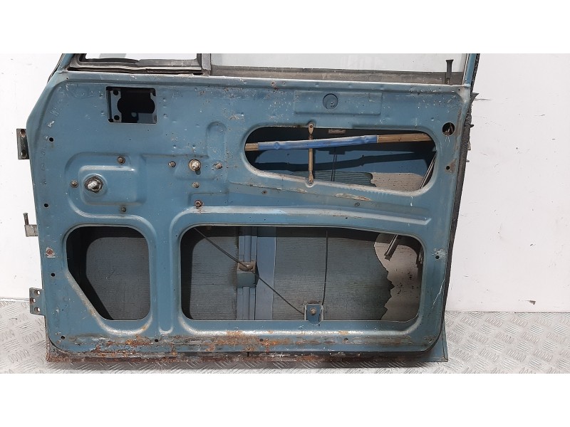 Recambio de puerta delantera derecha para seat 1500 referencia OEM IAM  AZUL 