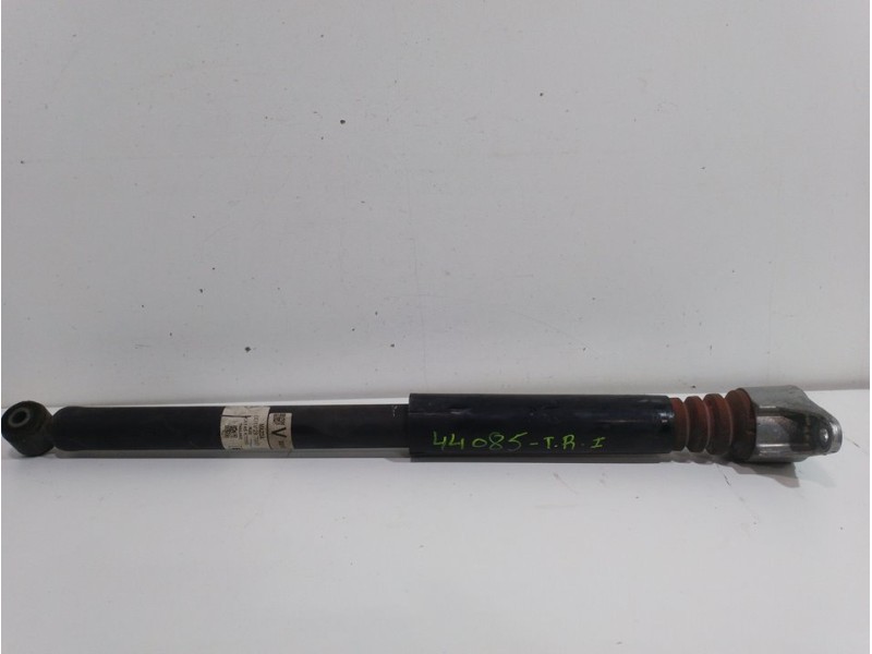 Recambio de amortiguador trasero derecho para mazda cx-3 center-line referencia OEM IAM DD1V28900  