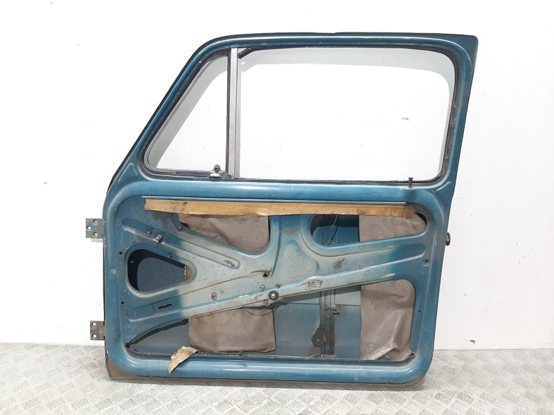 Recambio de puerta delantera derecha para seat 600 e referencia OEM IAM  AZUL 