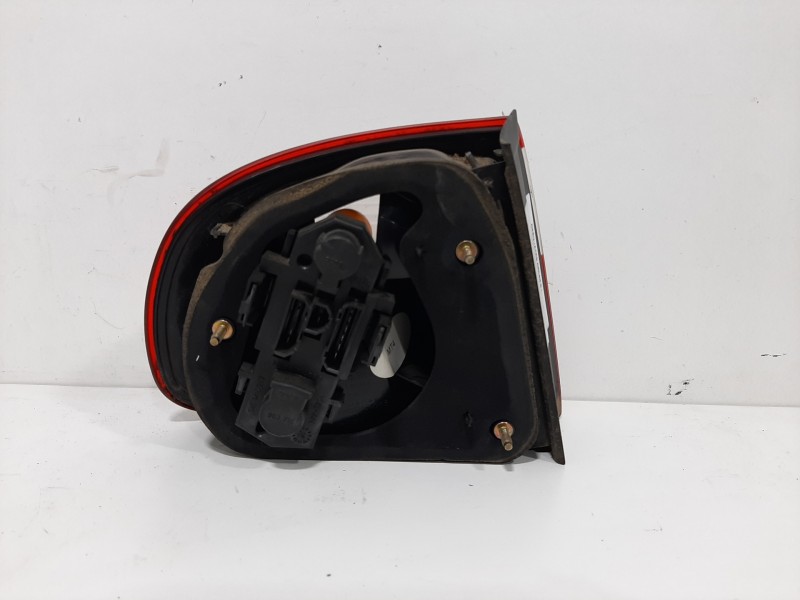 Recambio de piloto trasero derecho para seat toledo (1m2) select referencia OEM IAM 1M5945112  