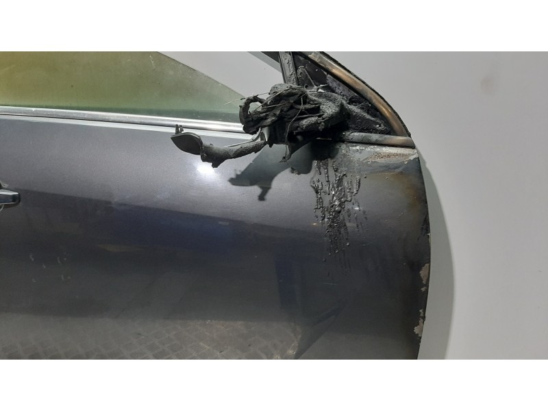 Recambio de puerta delantera derecha para opel insignia berlina excellence referencia OEM IAM  GRIS 