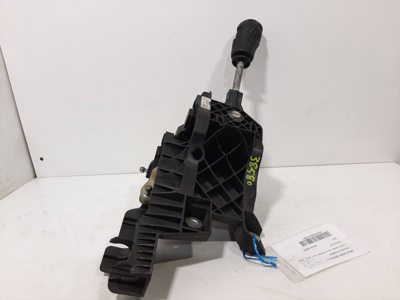 Recambio de palanca cambio para ford transit caja cerrada ´06 ft 330 m (medio) lkw (camion) referencia OEM IAM    Recambio de palanca cambio para ford transit caja cerrada ´06 ft 330 m (medio) lkw (camion) referencia OEM IAM