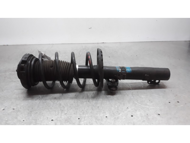 Recambio de amortiguador delantero izquierdo para volkswagen polo (9n1) highline referencia OEM IAM 6Q0413031BM  